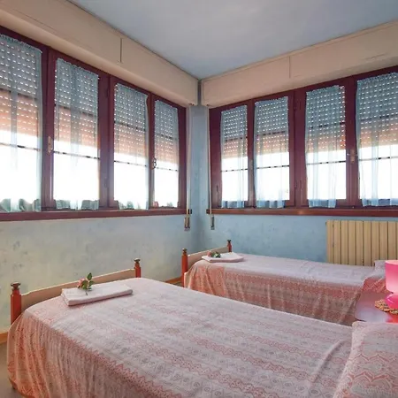 Ortensia Casa de Férias Capezzano Pianore